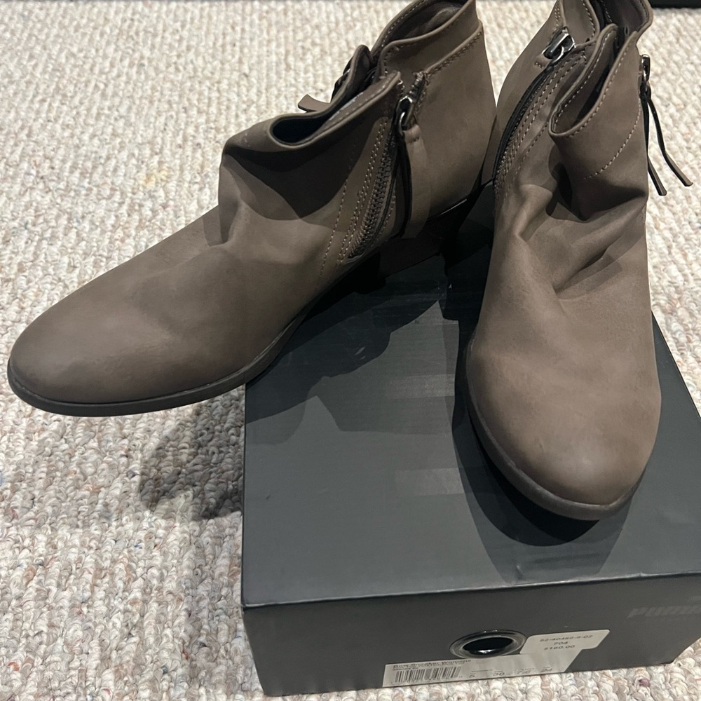 Dune shoes 7/12